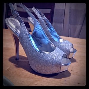 The most gorgeous wedding/prom dress shoes ever